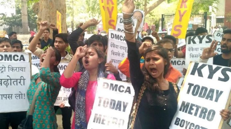 Delhi Metro | Commuters protest metro fare hike, say people will be burdened