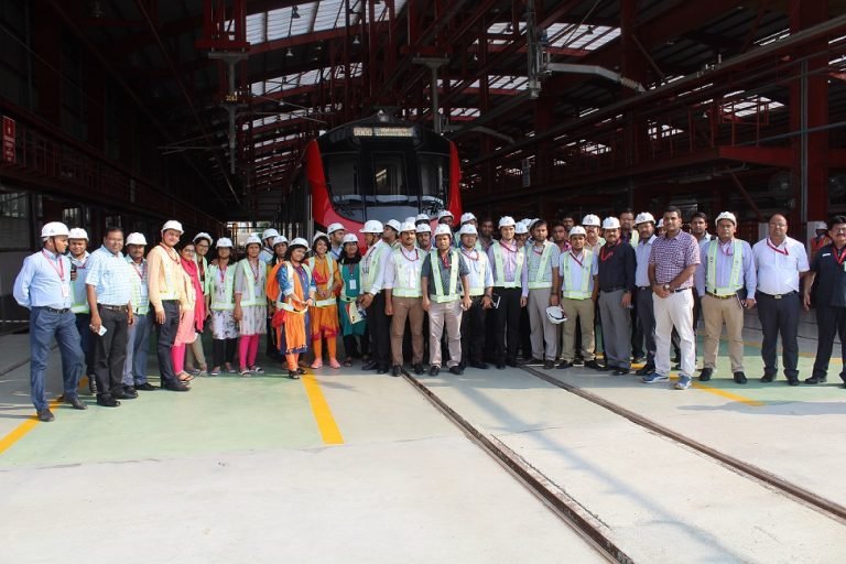 Get enrolled for Metro Rail jobs and Business opportunities in India