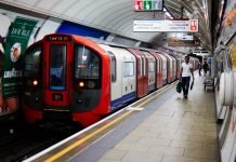 Terrorism attacks on London underground metro, blast at Parsons Green station