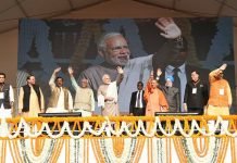 Delhi Metro | PM Modi inaugurates new metro link between Noida and Delhi PM Narendra Modi during inauguration of Botanical Garden - Kalkaji Mandir Link today