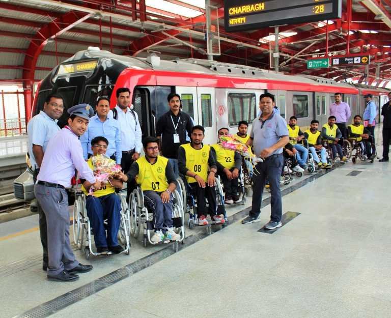 Lucknow Metro | LMRC organises special Metro train ride for a team of para sports players
