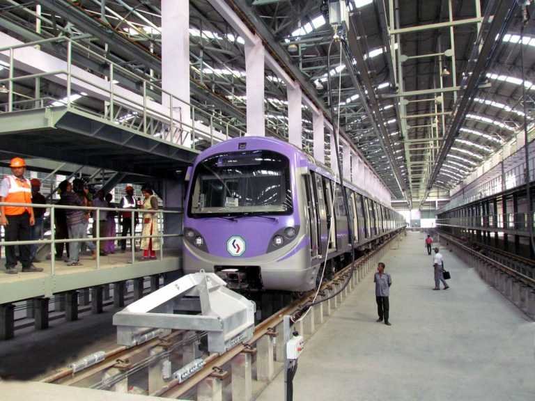 JSPL becomes the First firm to supply head hardened Rails to Indian Metros