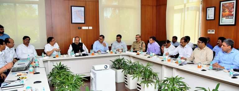 State Minister Vijay Goel expresses his satisfaction on progress of Lucknow Metro Rail project