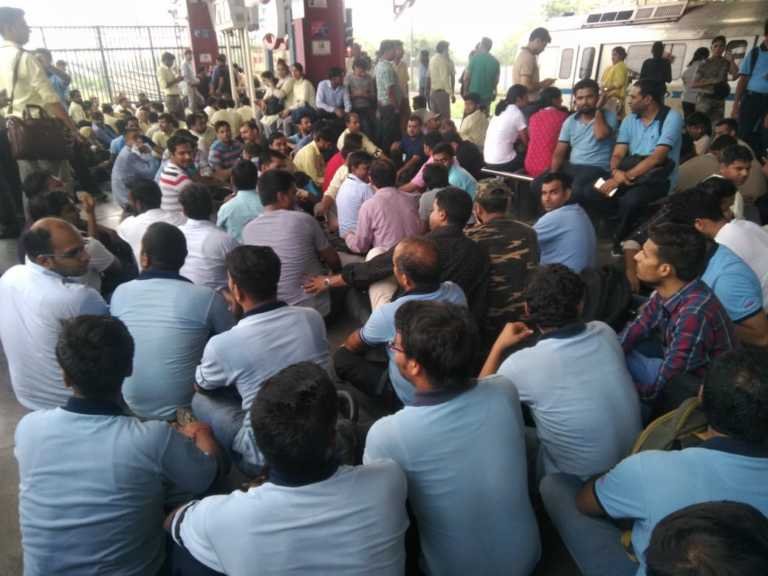 Delhi Metro | DMRC Employees all sets to shutdown metro services from tomorrow
