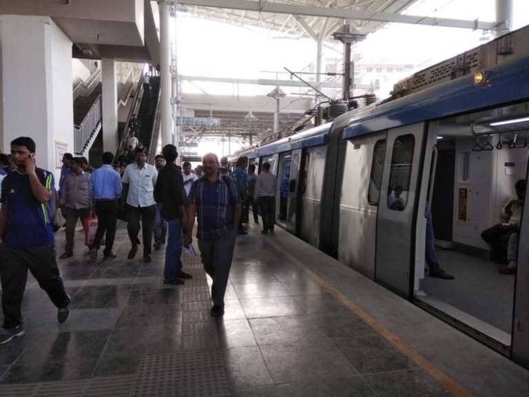 Hyderabad Metro | HMRL sets goal of 15 lakh passengers per day in the next 2 years