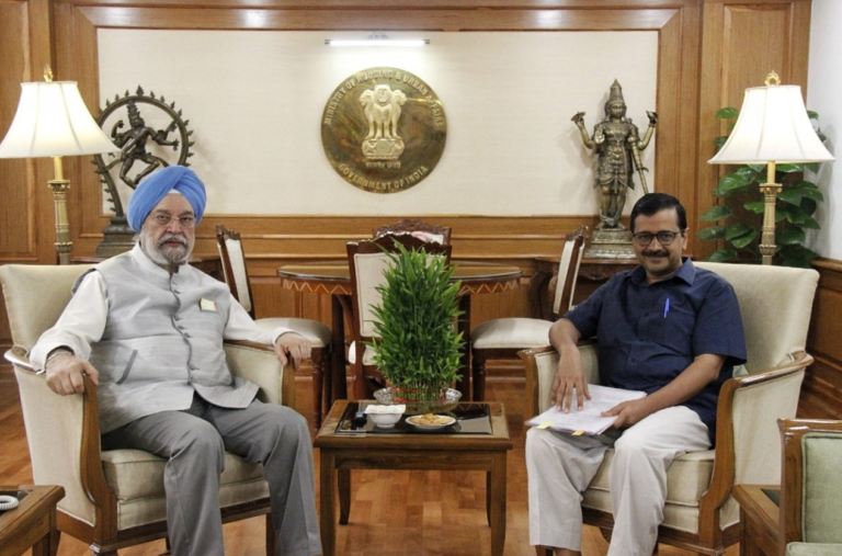 Kejriwal tells DMRC, reconsider involving Metro fare panel in free ride move