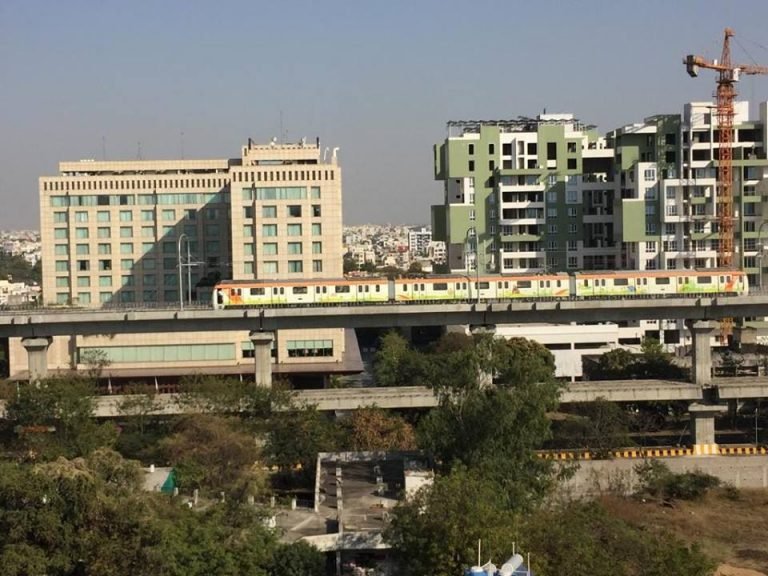 Nagpur Metro Start first trial  with three-coach train covers 11.5 Kms