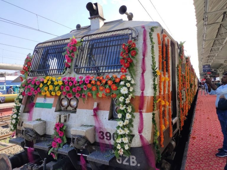 Ashwini Vaishnaw launches new Bengaluru – Mumbai express, Vande Bharat Sleeper on the way