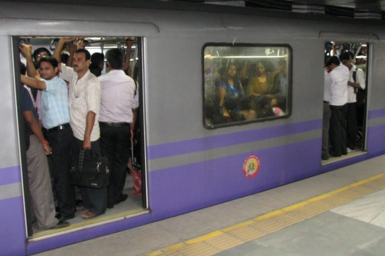 Metro Service from Sector V to Howrah Maidan in October