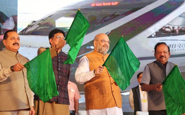 Amit Shah flags off New Delhi – Shri Mata Vaishno Devi Katra ‘Vande Bharat’ Express
