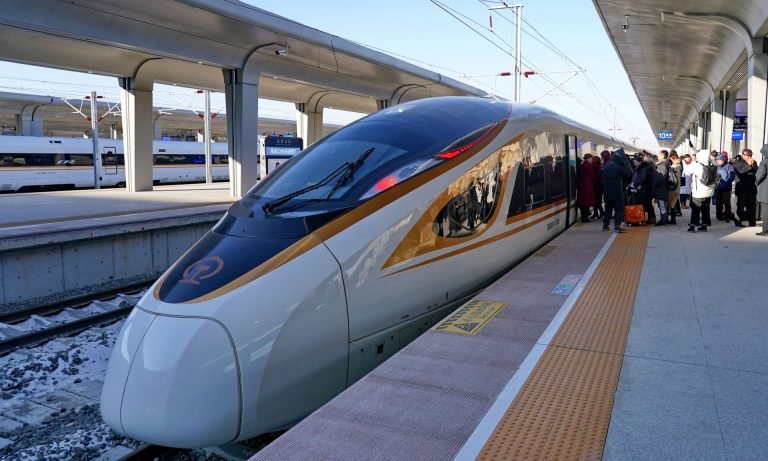 China tests world’s first high-speed driverless bullet train at a speed of 350 km successfully