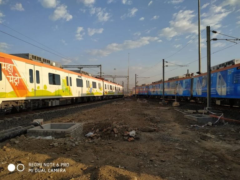 Maha Metro Moves on Train wrapping to increase non-fare revenues