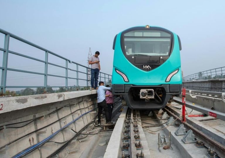 Kochi Metro to start operating from today from 8 AM to 8 PM
