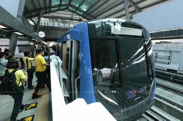 Bangkok opens final section of blue line metro