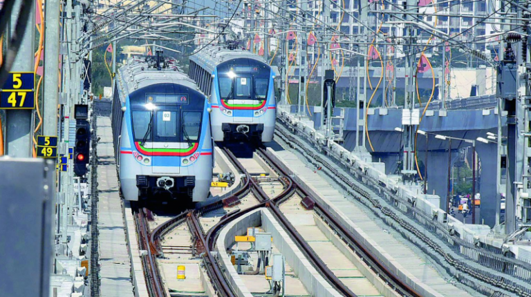 Telangana High Court issues notice on Metro Rail fare to HMRL