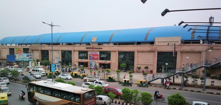 Shops at metro stations demand rent waiver due to none business mode