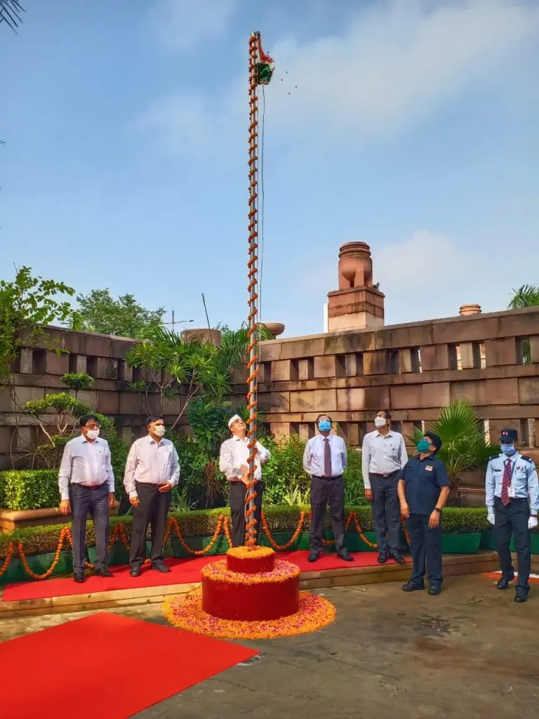 UPMRC celebrates Independence Day in presence of its MD 2 Flag Hosting by UPMRC MD