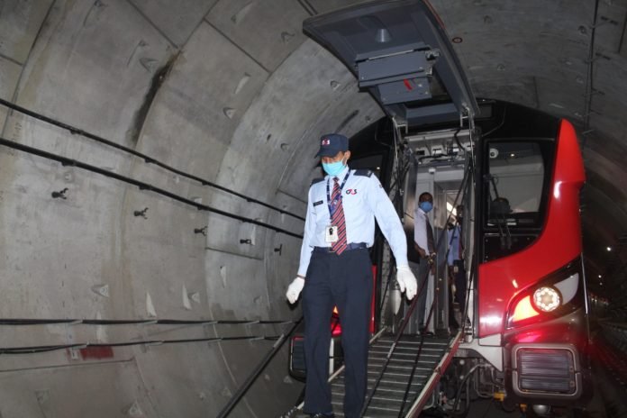 Lucknow Metro conducted a special mock drill with Metro Train