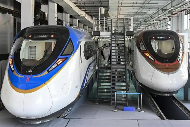 China’s fastest metro train makes debut China’s fastest metro train makes debut