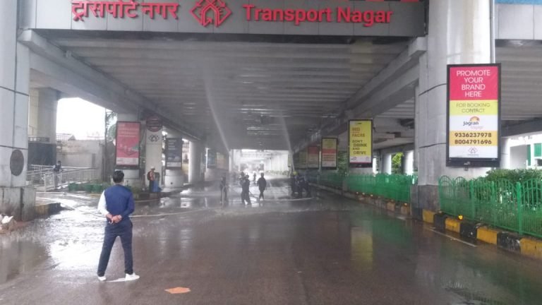 Lucknow Metro starts cleanliness drive ahead of Gandhi Jayanti