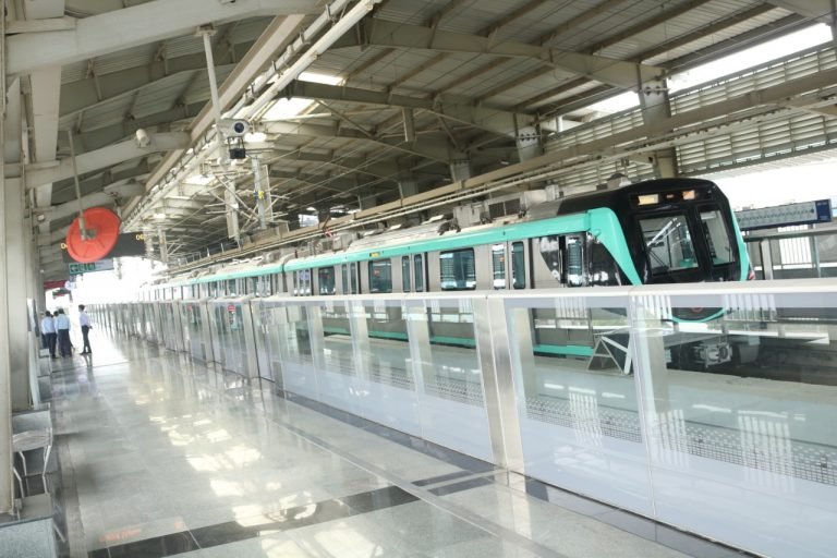 NMRC invites bids for providing free E-Rickshaw services to Metro commuters