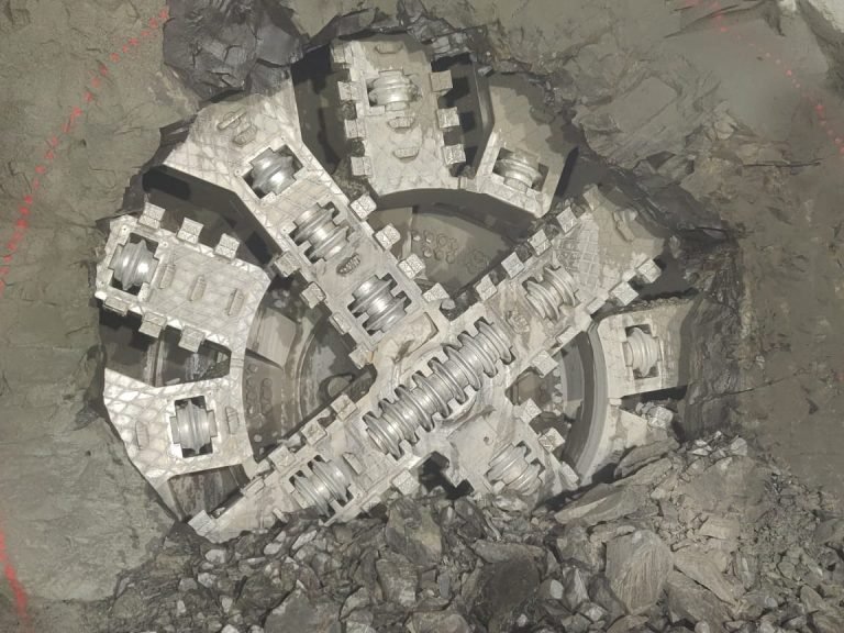 Pune Metro completes 30 metres underground tunneling beneath Mutha riverbed