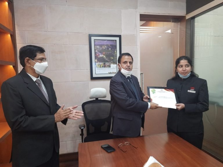 UPMRC Honours Best Performing Employee For The Month Of November 2020