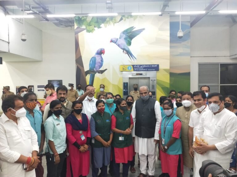 Parliamentary Standing Committee On Urban Development Travels In Kochi Metro Parliamentary Standing Committee On Urban Development Travels In Kochi Metro