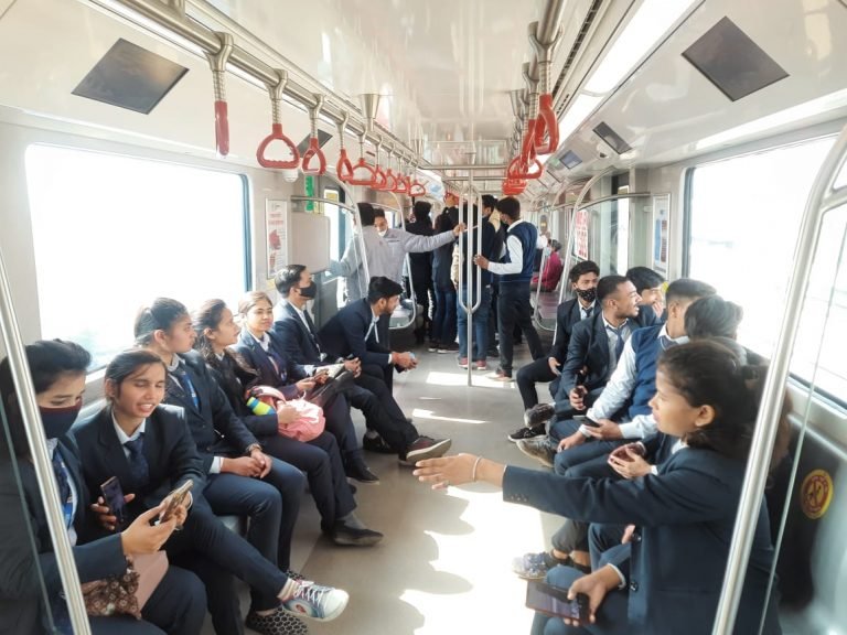 UPMRC Conducts Industrial Visit for Engineering Students