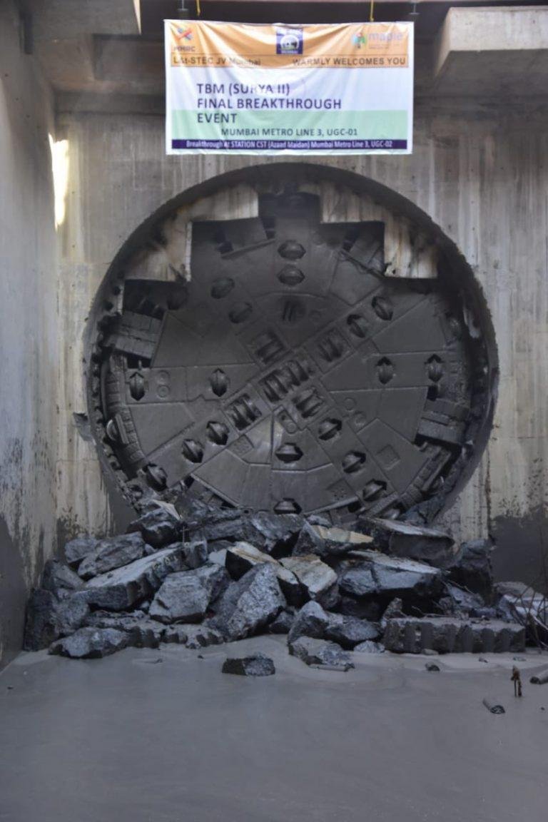 Mumbai Metro achieves 37th Breakthrough at CSMT Metro Station