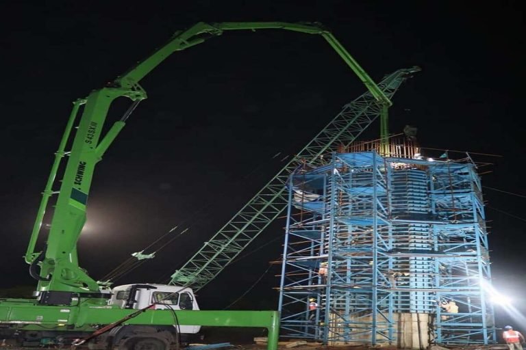 First full-height pier casted for Mumbai-Ahmedabad Bullet Train Project