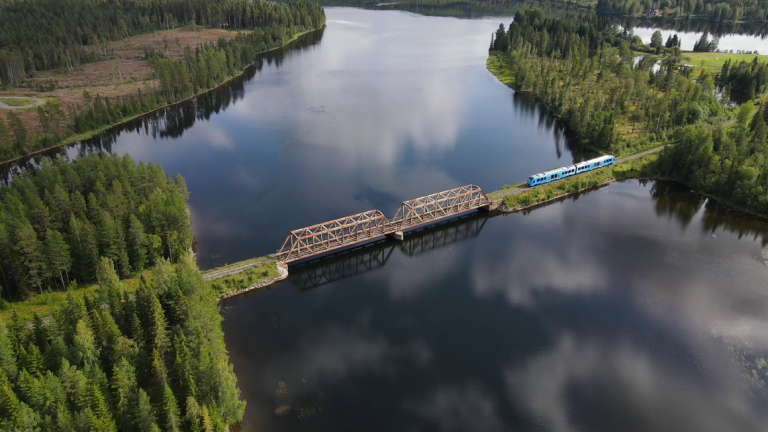 Alstom’s Coradia iLint hydrogen train runs for the first time in Sweden