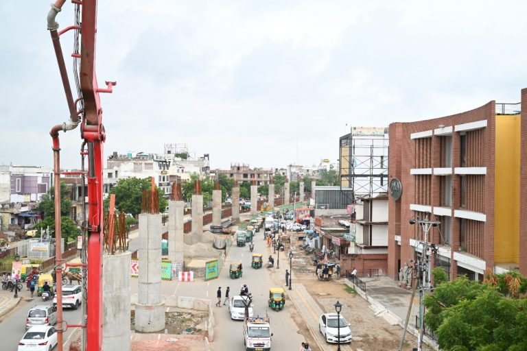 Agra Metro completes century of piers; Taj East Gate and Basai Metro Station taking shape