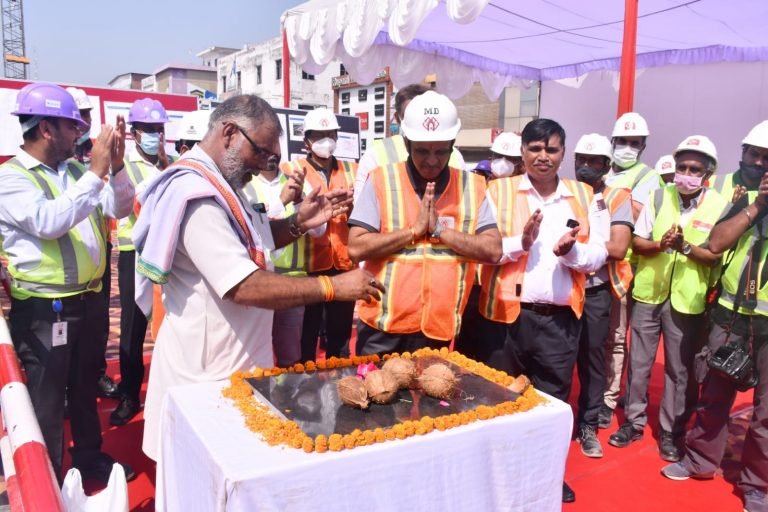 Construction work of the underground section-1 of Kanpur Metro inaugurated by Kumar Keshav