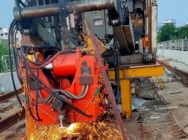 Flash Butt Welding for Reach II and IV tracks completed