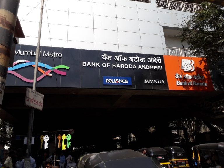 Western Railway to construct another foot over bridge connecting railway and metro station at Andheri