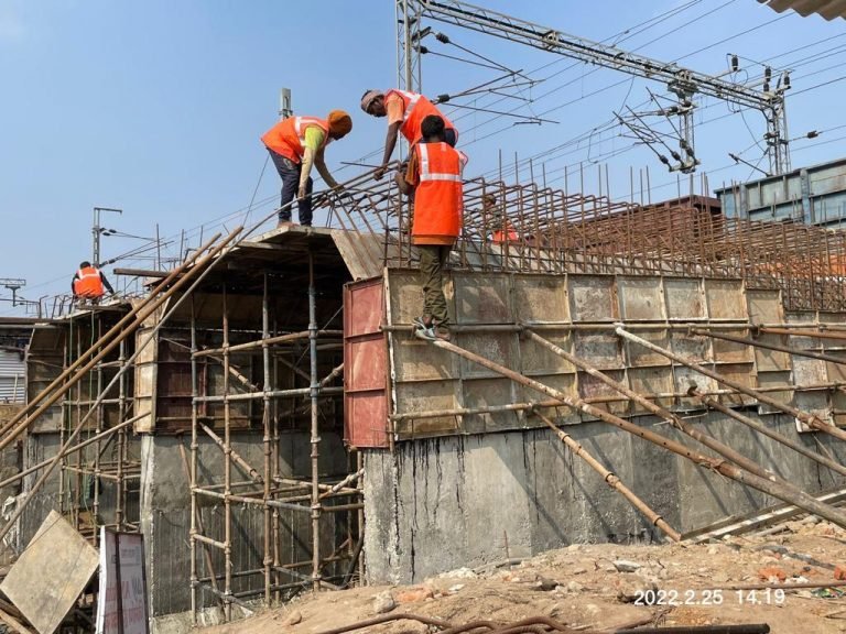 KPTL Railway Division sets benchmark, constructs rail under bridge in record time