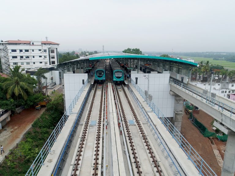 Metro & Railways: The effective vehicles of low carbon transportation