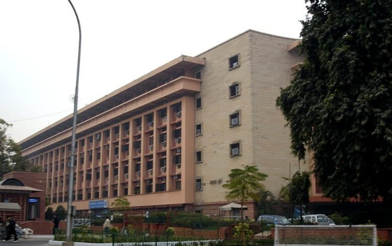  Arun Kumar Saksena appointed as Consultant, Railway Board