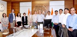 EIB team visits chief secretary, discusses Gorakhpur and Agra metro projects
