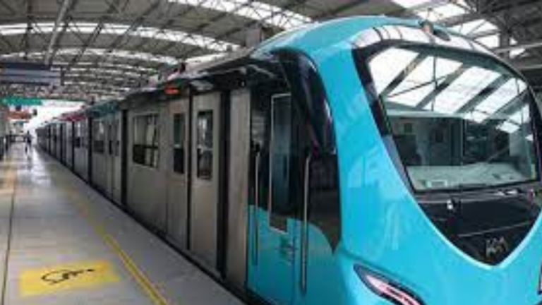 KMRL launches free wifi service inside Kochi Metro Rail