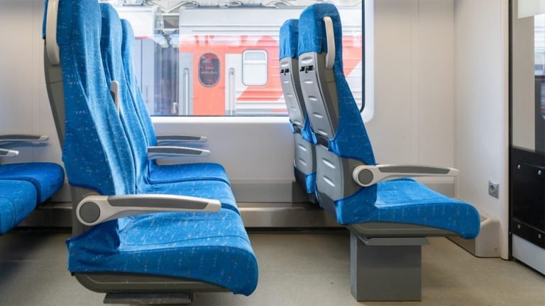 Improving Passenger Experience on moving Wheels