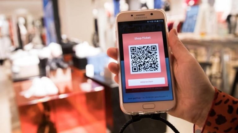 BMRCL to roll out mobile apps based QR ticketing system from 1st November