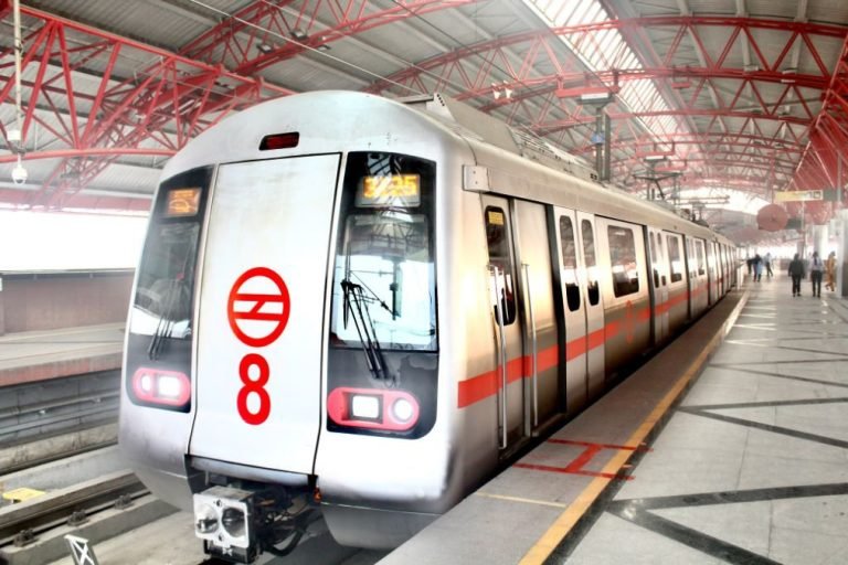 DMRC Awards ₹17.21 Cr Contract for Electrical Utility Shifting on Rithala-Kundli Corridor