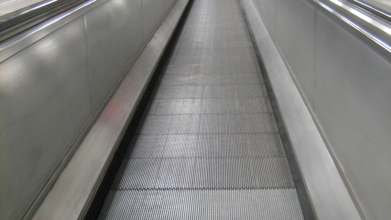 NCRTC floats tender to install travelators at Sarai Kale Khan RRTS station