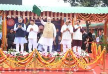 Mysuru – Puratchi Thalaivar Dr. MGR Chennai Central Train 18 & Kashi Bharat Gaurav Trains flagged off by PM Mysuru – Puratchi Thalaivar Dr. MGR Chennai Central Train 18 & Kashi Bharat Gaurav Trains flagged off by PM