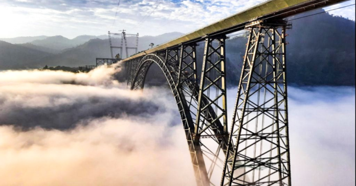 World's highest rail bridge over Chenab River/Image from Twitter