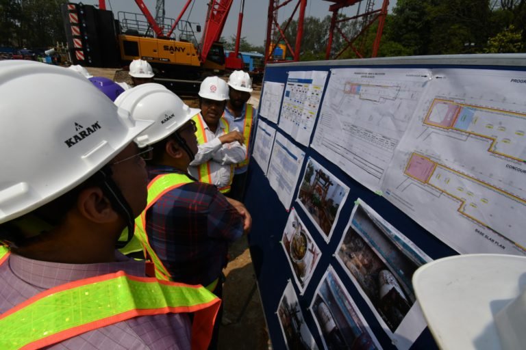 MD Patna Metro Inspects the Ongoing Constructions Work at Moin Ul Haq