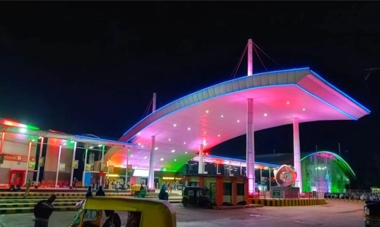World’s longest railway platform inaugurated at Shree Siddharoodha Swamiji station in Karnataka