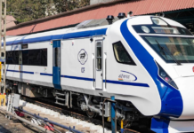 HD Kumaraswamy Urges Vaishnaw for Vande Bharat Express on Bengaluru-Madgaon Route Vande Bharat Express